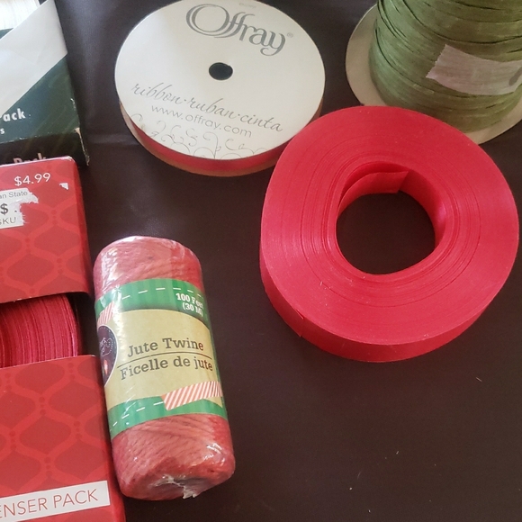 Assorted Ribbon Collection - Picture 3 of 4